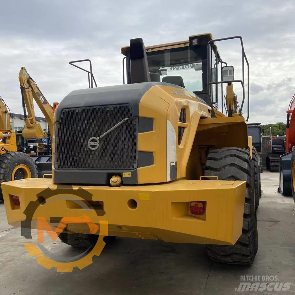 Volvo L 105 Gumikerekes homlokrakodók