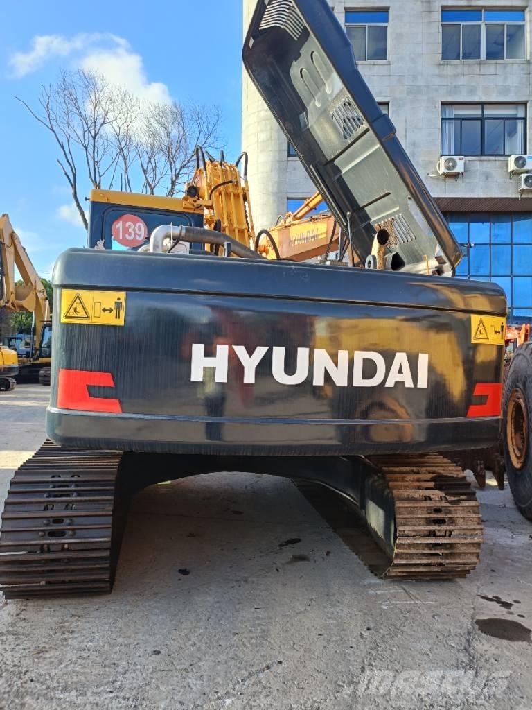 Hyundai R220LC-9S Lánctalpas kotrók