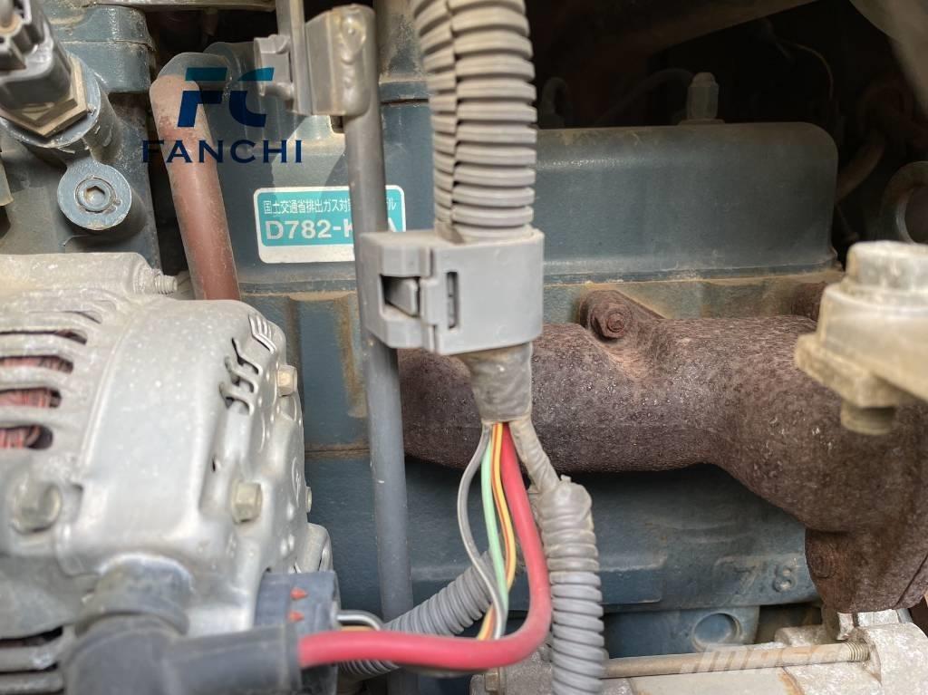 Kubota U 15 S Lánctalpas kotrók