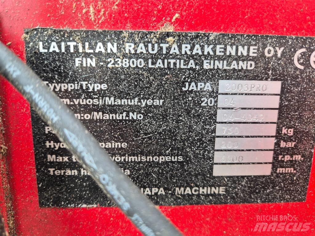 Japa 2003 Pro Fa hántoló, vágó, aprító
