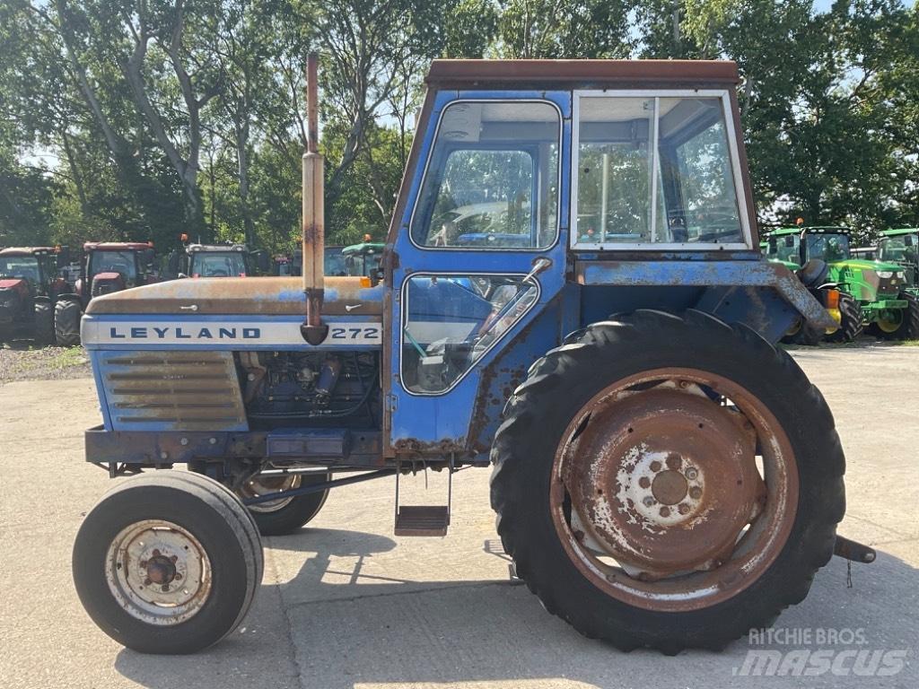Leyland 272 Traktorok
