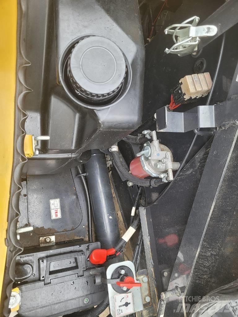 Yanmar SV 26 Mini kotrók < 7t