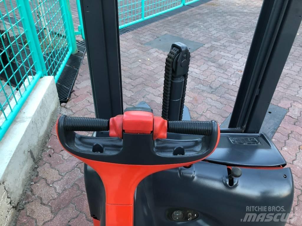 Linde L 12 V-3108 Gyalogkíséretű targonca