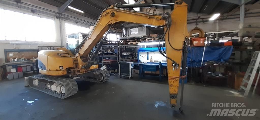 CAT 308 Közepes (midi) kotrók 7 t - 12 t