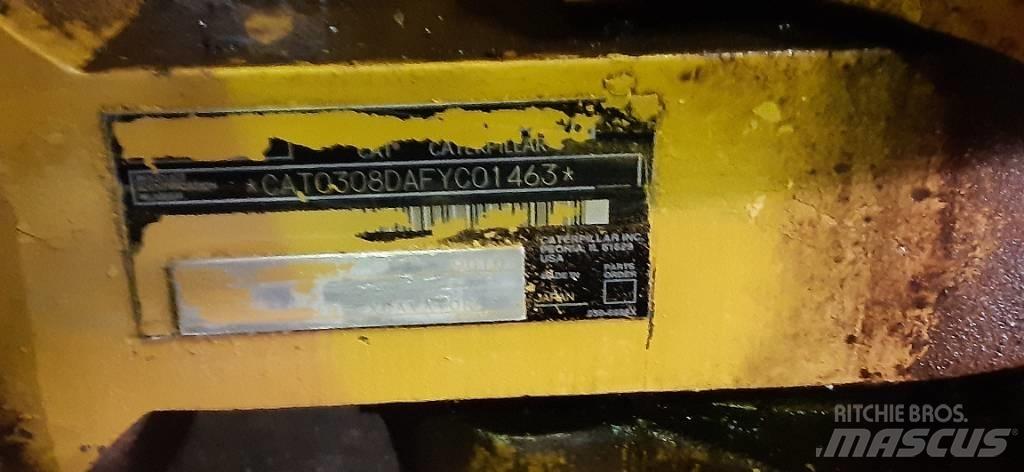 CAT 308 Közepes (midi) kotrók 7 t - 12 t