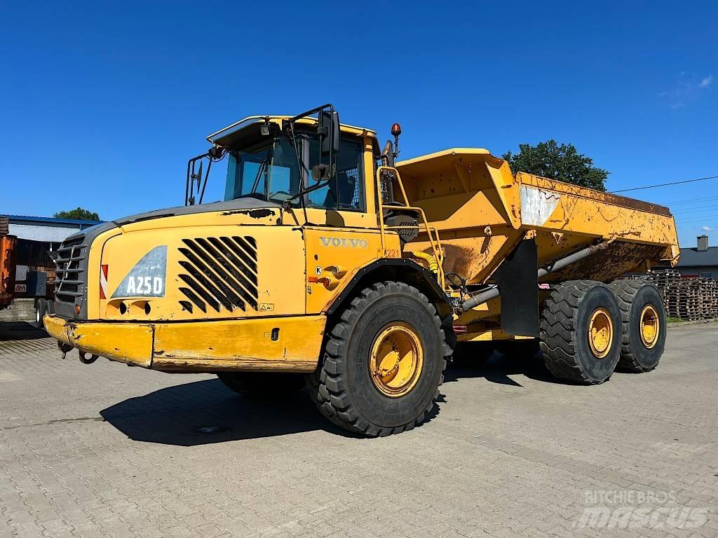 Volvo A 25 D Csuklósdömperek