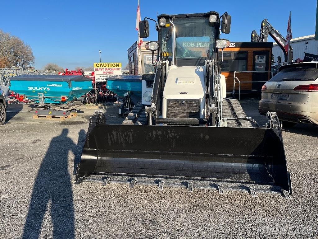 Hidromek 62T Gumikerekes kotrók