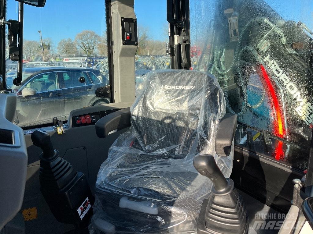 Hidromek 62T Gumikerekes kotrók
