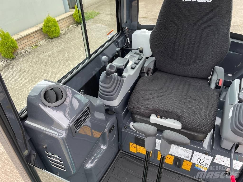 Kobelco SK17SR-3E Mini kotrók < 7t