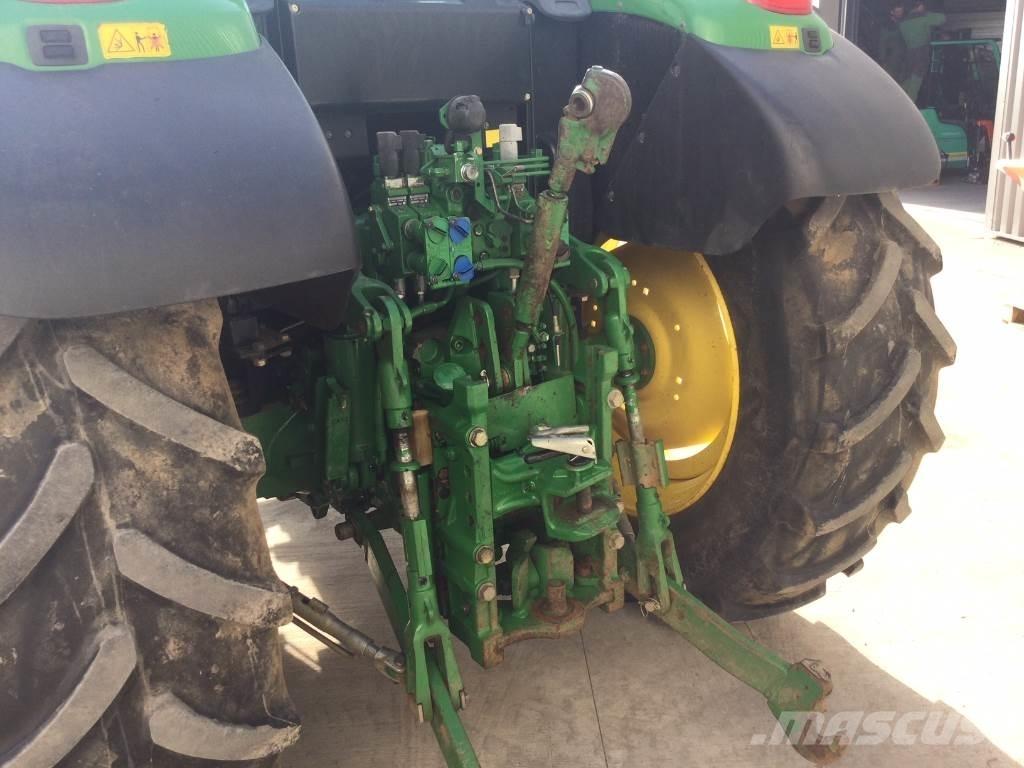 John Deere 6125M Traktorok