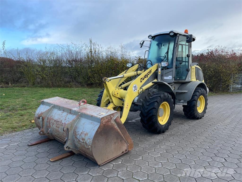 Atlas AR500 Gumikerekes homlokrakodók