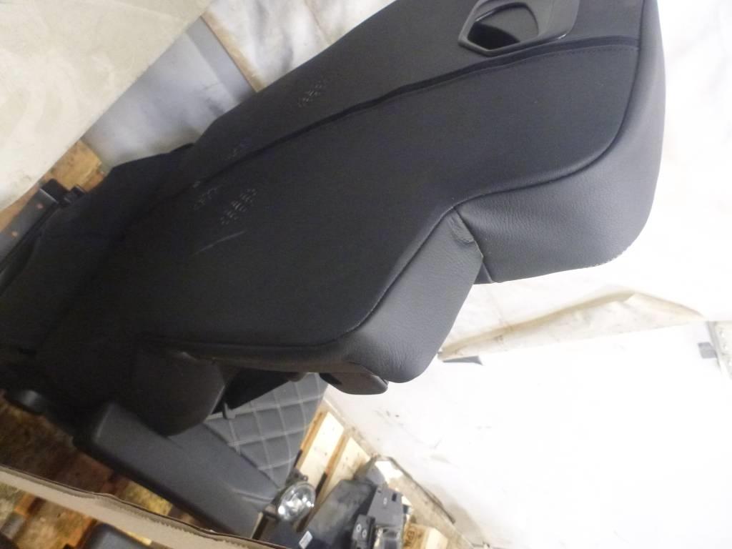 Mercedes-Benz Actros Vezetőfülke és belső tartozékok