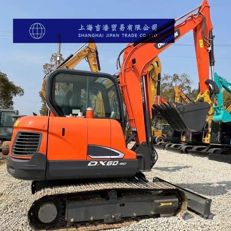 Doosan DX 60-9C Mini kotrók < 7t