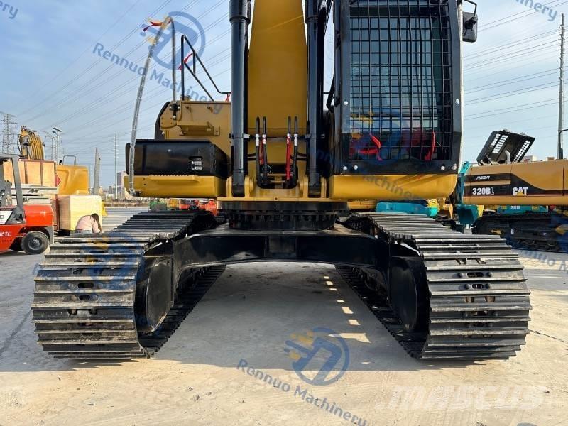 CAT 329D2L Lánctalpas kotrók