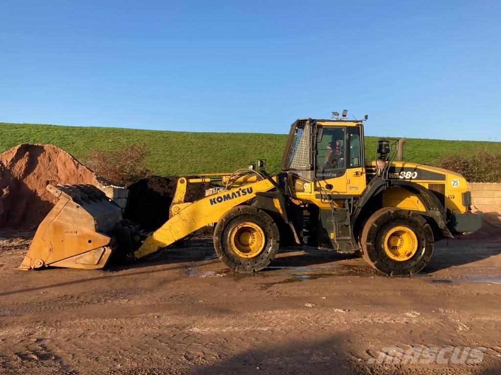 Komatsu WA 380-7 Gumikerekes homlokrakodók