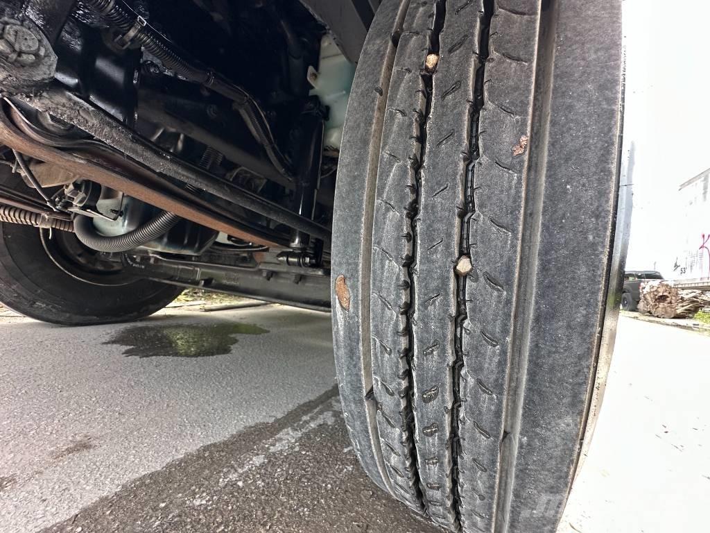 International 4300 Tartályos teherautók