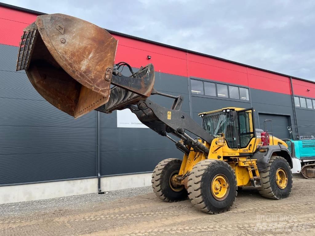 Volvo L 120 H Gumikerekes homlokrakodók