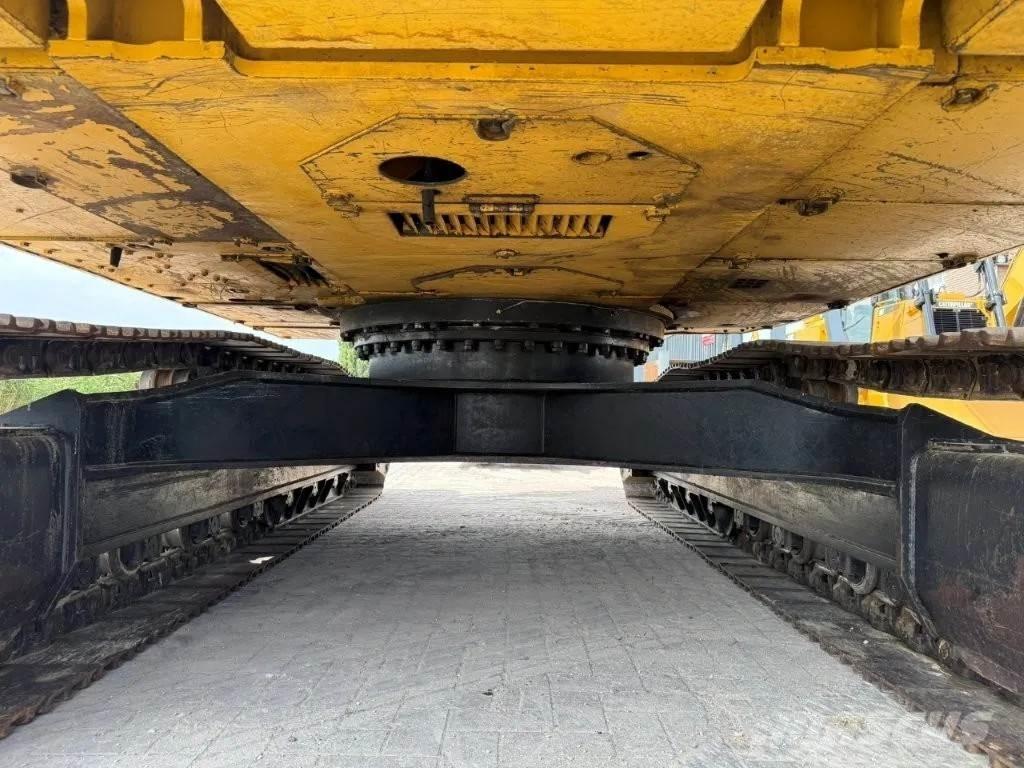 CAT 322CLN Lánctalpas kotrók