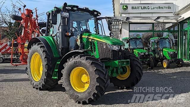 John Deere JD 6120M Traktorok
