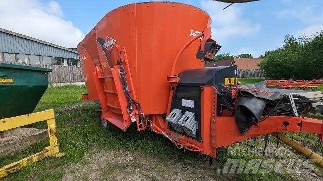 Kuhn Profile 1470 Állat etetők, itatók