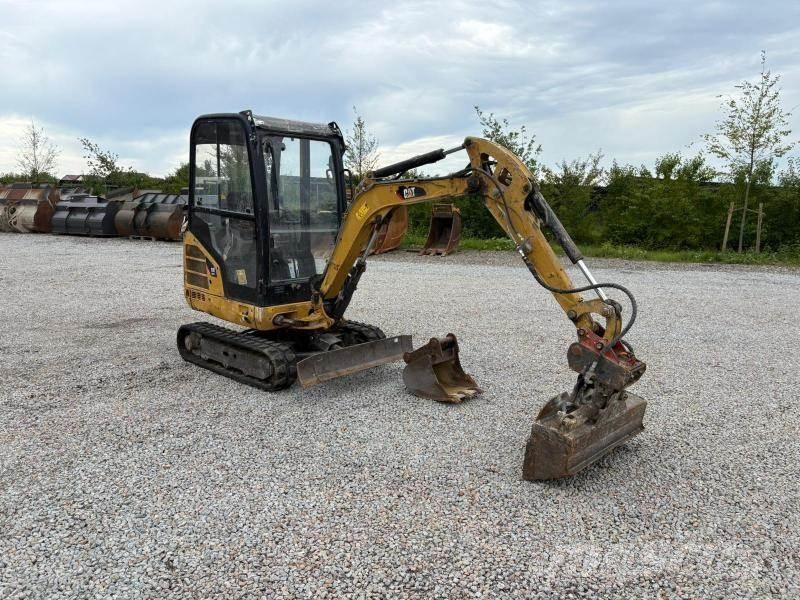 CAT 301.7D Mini kotrók < 7t