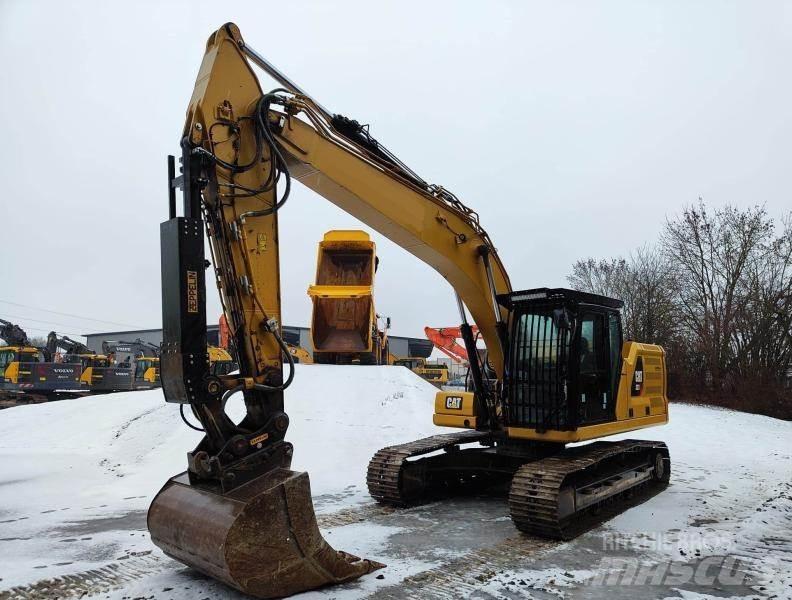 CAT 323 (07B) Lánctalpas kotrók