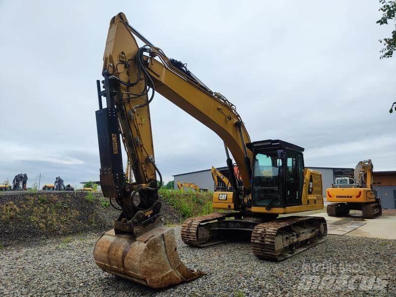 CAT 323 (07B) Lánctalpas kotrók
