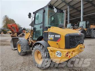 CAT 908 Gumikerekes homlokrakodók