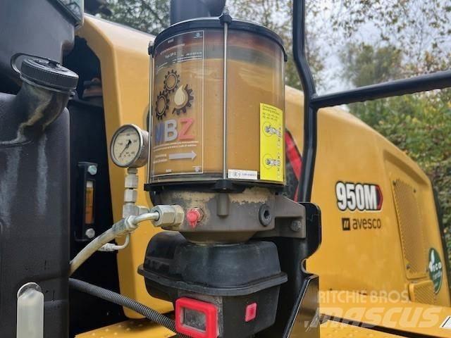 CAT 950M Gumikerekes homlokrakodók