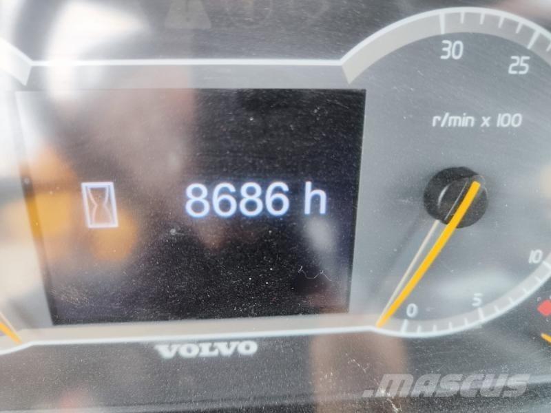 Volvo A30 G Mezei dömperek