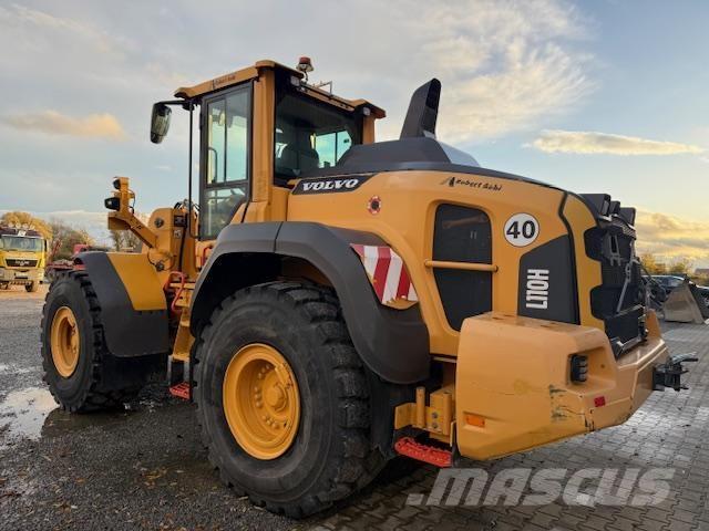 Volvo L110H Gumikerekes homlokrakodók