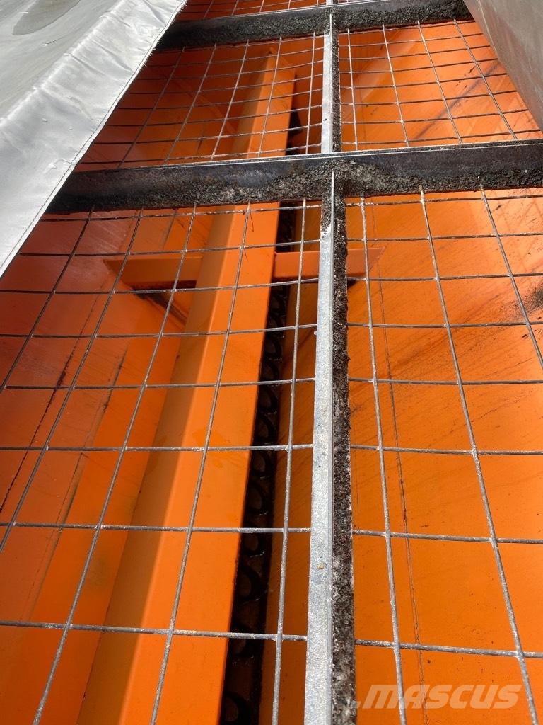 Epoke SH3301 Streuer Tengerpart karbantartó eszközök