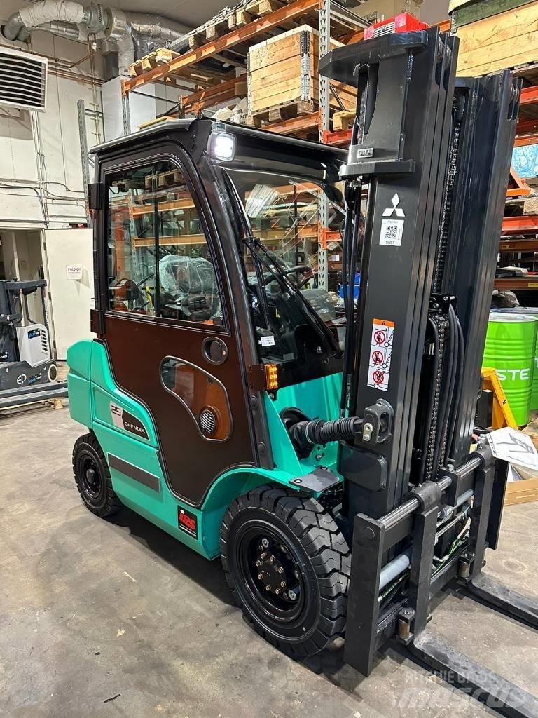 Mitsubishi FD25N3 Dízel targoncák