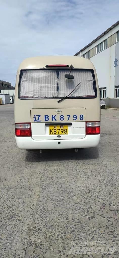 Toyota Coaster Bus Mini buszok