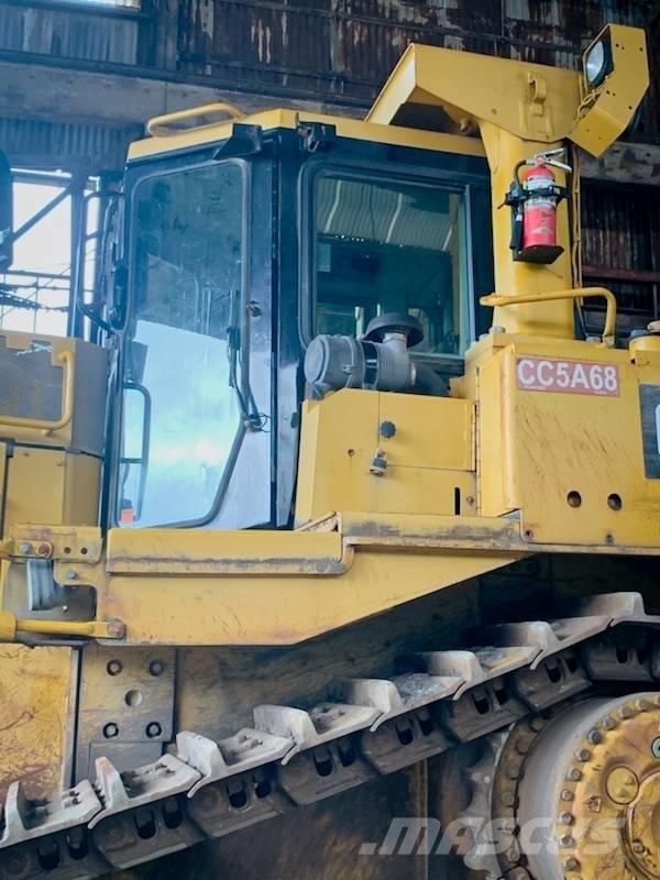 CAT D 9 T lánctalpas dózerek