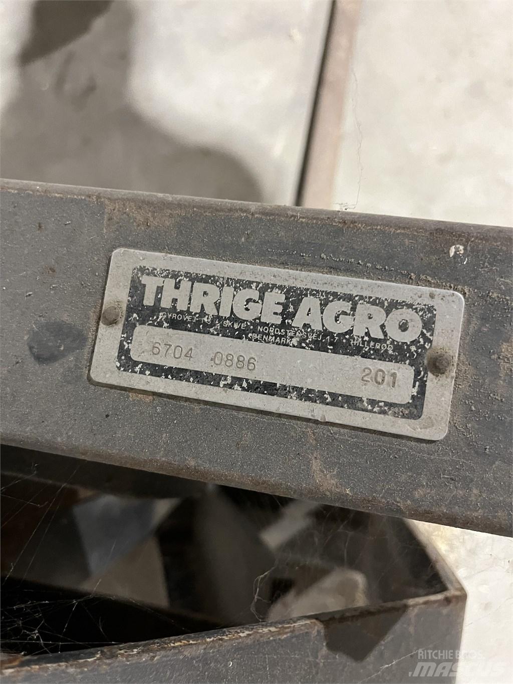Thrige Halmspyd Homlokrakodó tartozékok