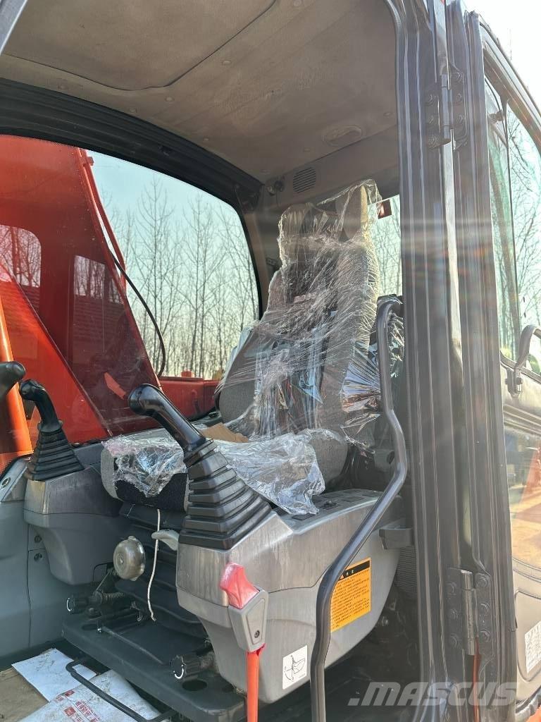 Doosan DX140 Lánctalpas kotrók