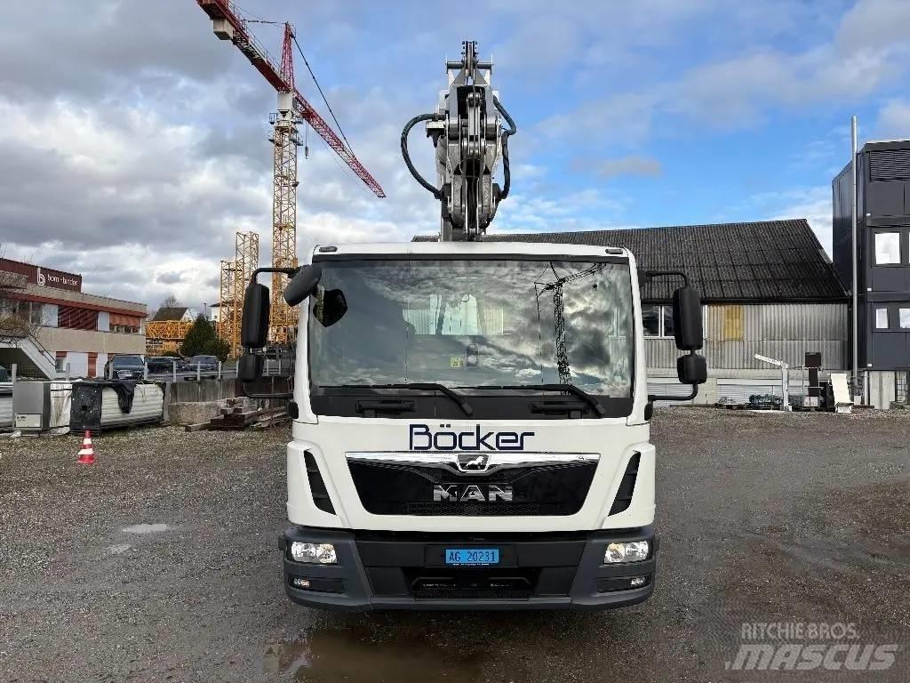 Böcker AK 37/4000 Mobil daruk