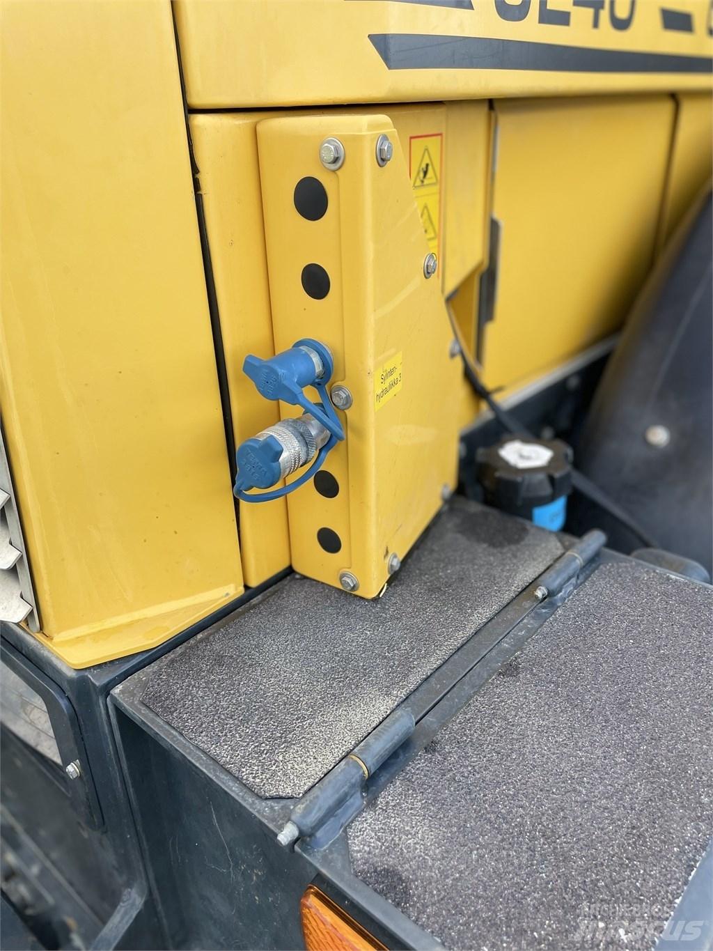 Lundberg 5240 Kompakt traktorok