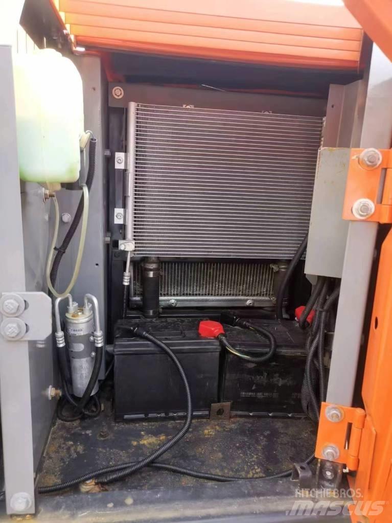 Hitachi ZX 70-5A Közepes (midi) kotrók 7 t - 12 t