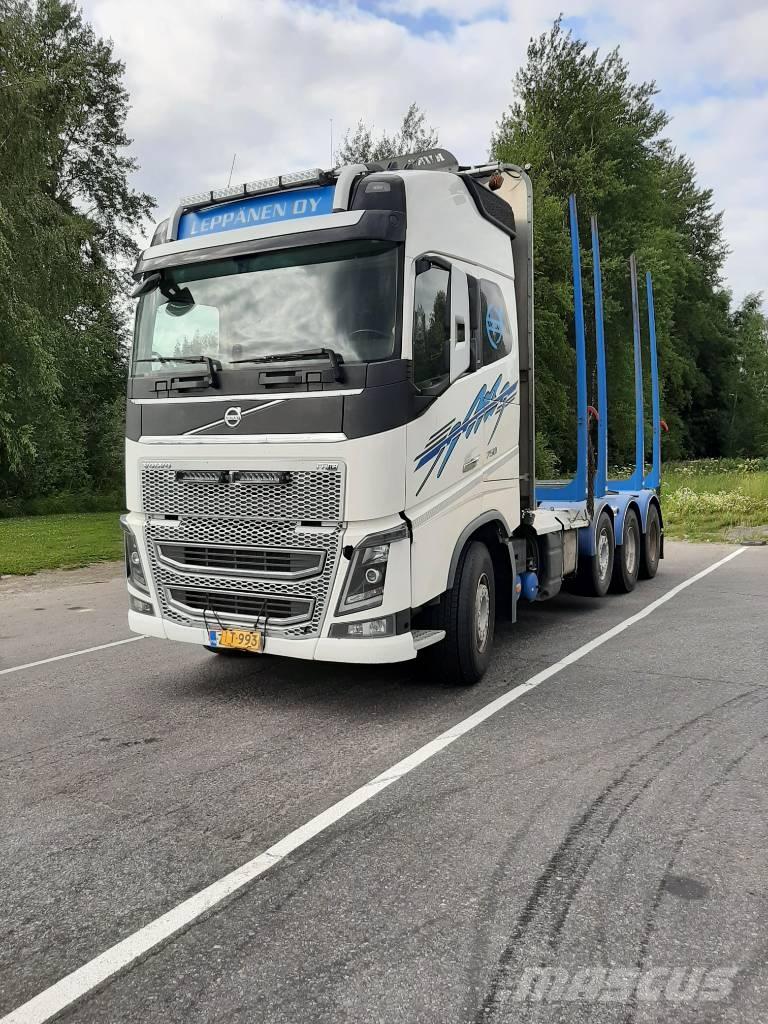 Volvo FH 16 Rönkszállító teherautók