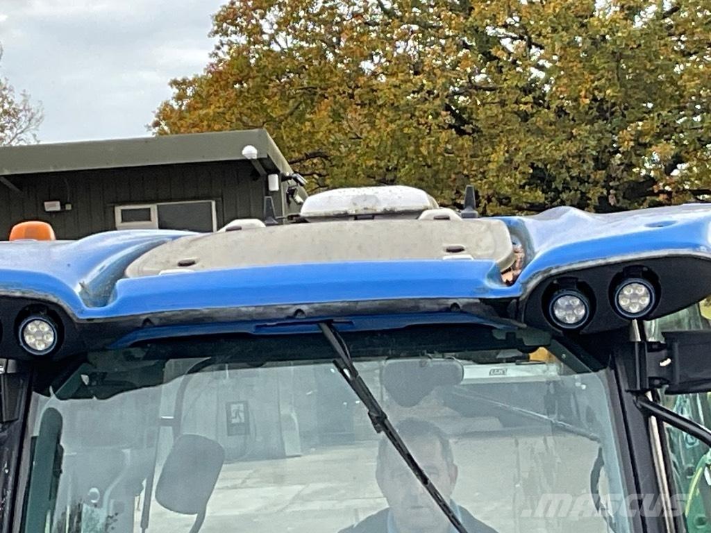 New Holland T 7.210 Traktorok