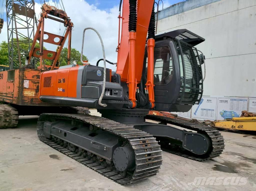 Hitachi ZX 240-3 Lánctalpas kotrók