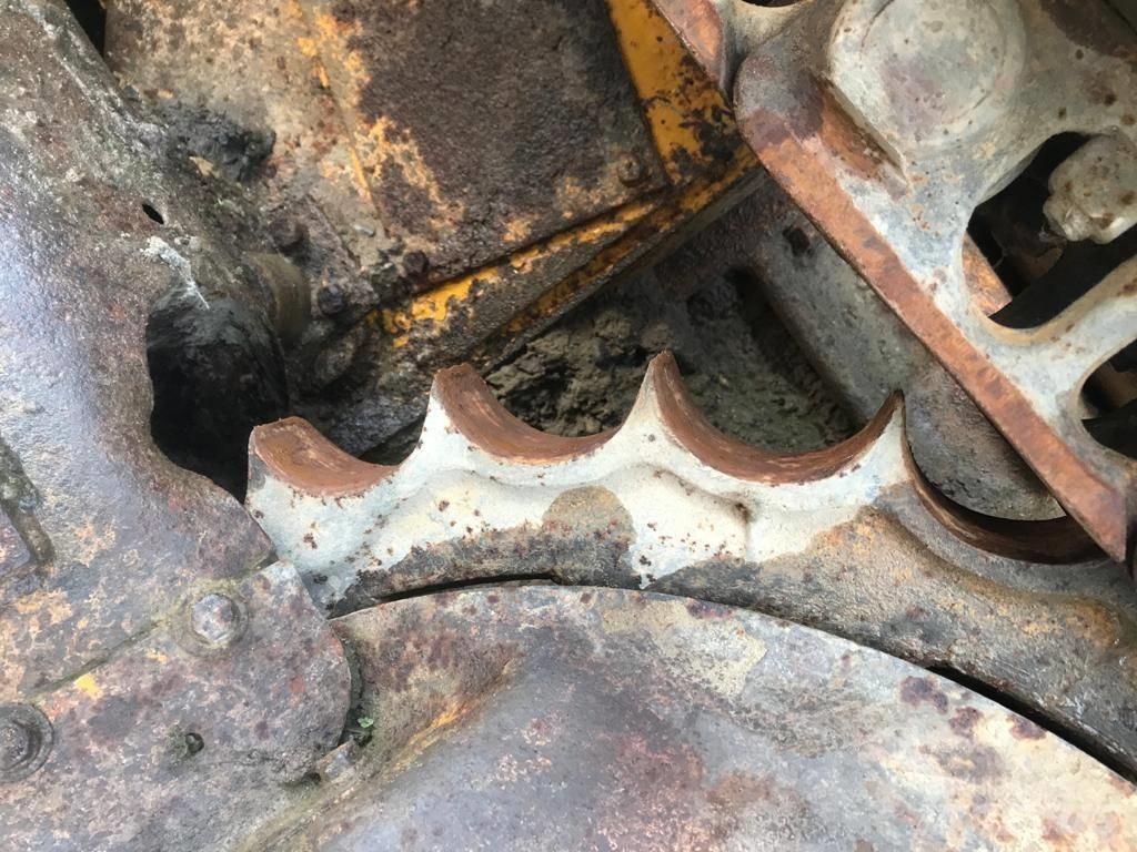 CAT 941 B Lánctalpas homlokrakodók