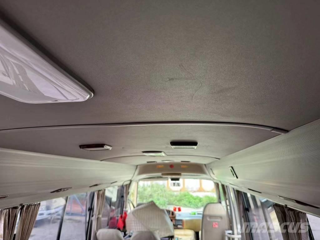 Toyota Coaster Bus Mini buszok