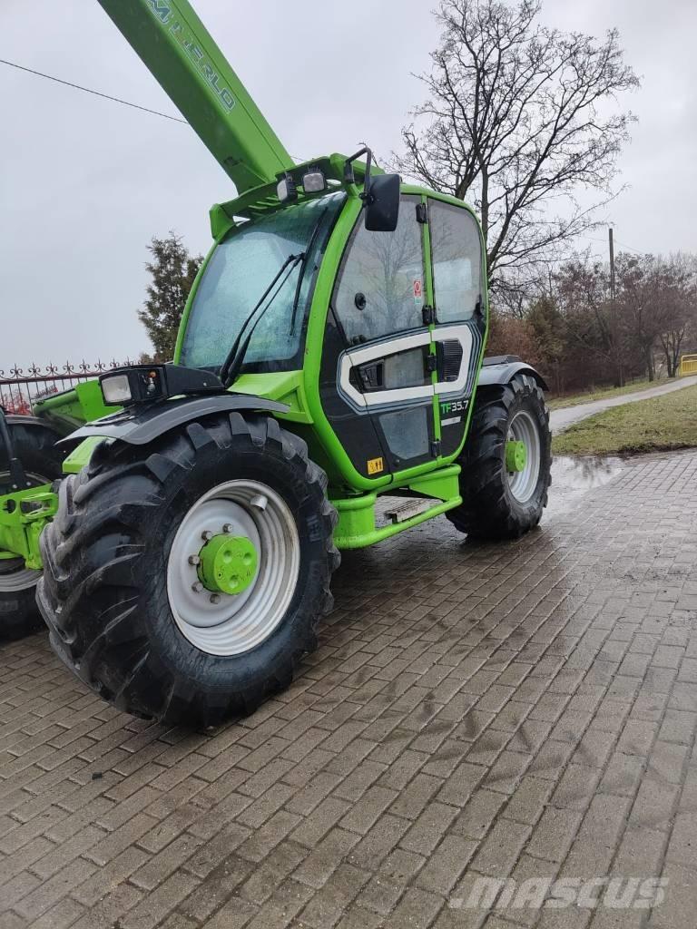 Merlo TF 35.7 Teleszkópos mezőgazdasági rakodók