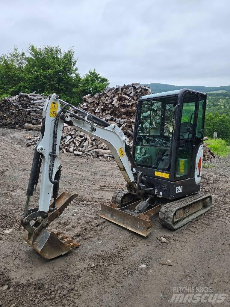 Bobcat E 20 Mini kotrók < 7t