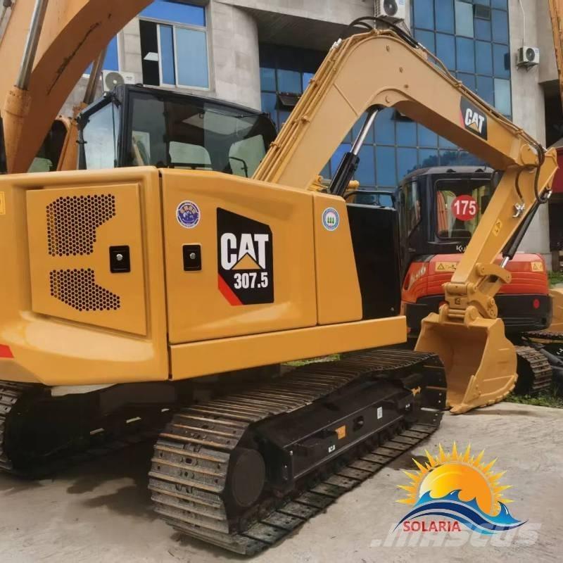 CAT 307,5 Közepes (midi) kotrók 7 t - 12 t