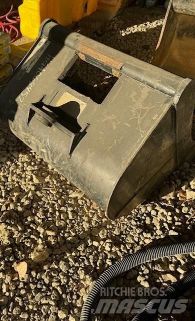 CAT Bucket Egyéb alkatrészek