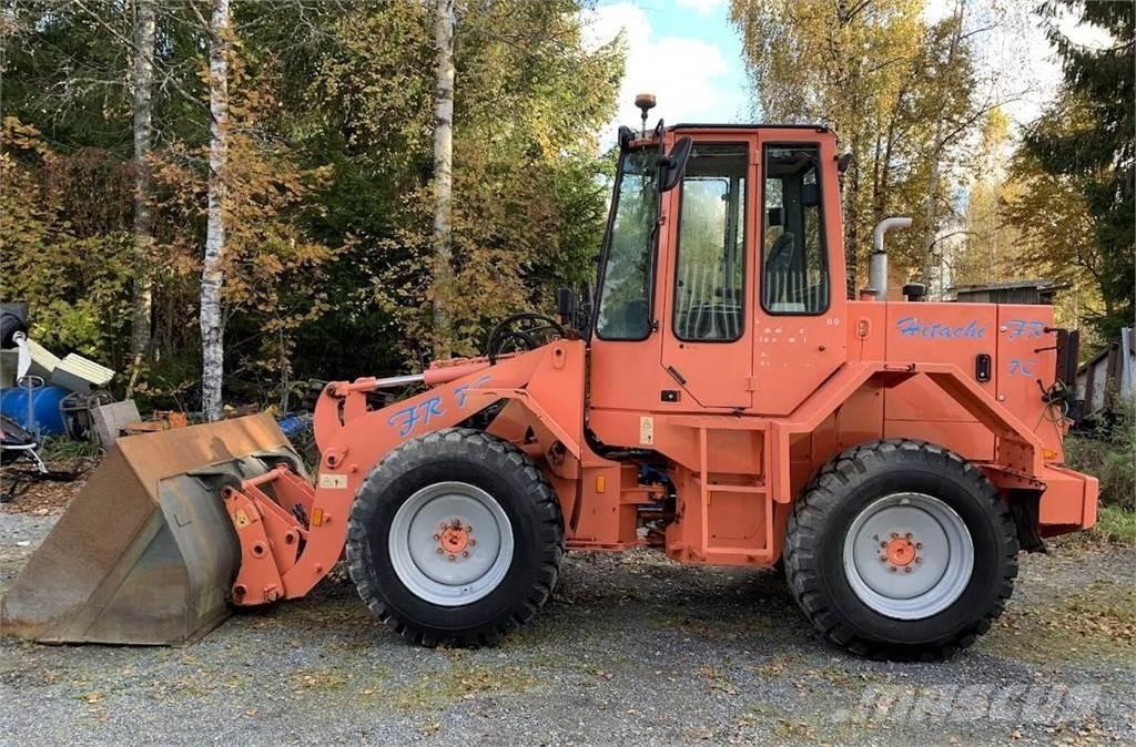 Hitachi FR 7 C Gumikerekes homlokrakodók